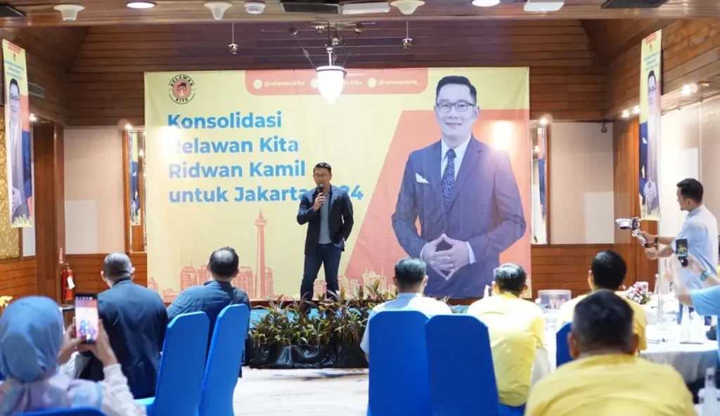 Mantan Gubernur Jawa Barat Ridwan Kamil saat acara konsolidasi Relawan Kita (RK) di Jakarta, Sabtu (22/6/2024).