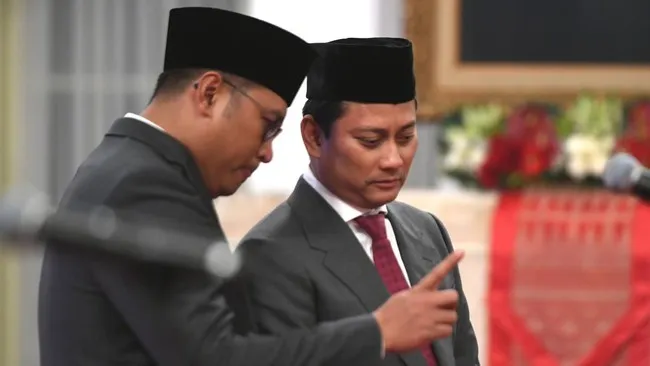 Jokowi lantik Wakil Menteri yang merupakan keponakan dan bekas asisten Prabowo.